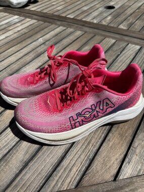 Hoka One Mach X Women’s sz 9 1441451 RSRW Raspberry Carbon Plate Sneaker Running